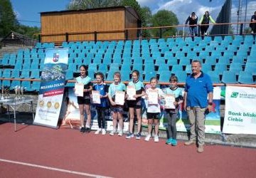 II miejsce Nikoli Lisek w Powiatowych Igrzyskach Dzieci w Trójboju Lekkoatletycznym